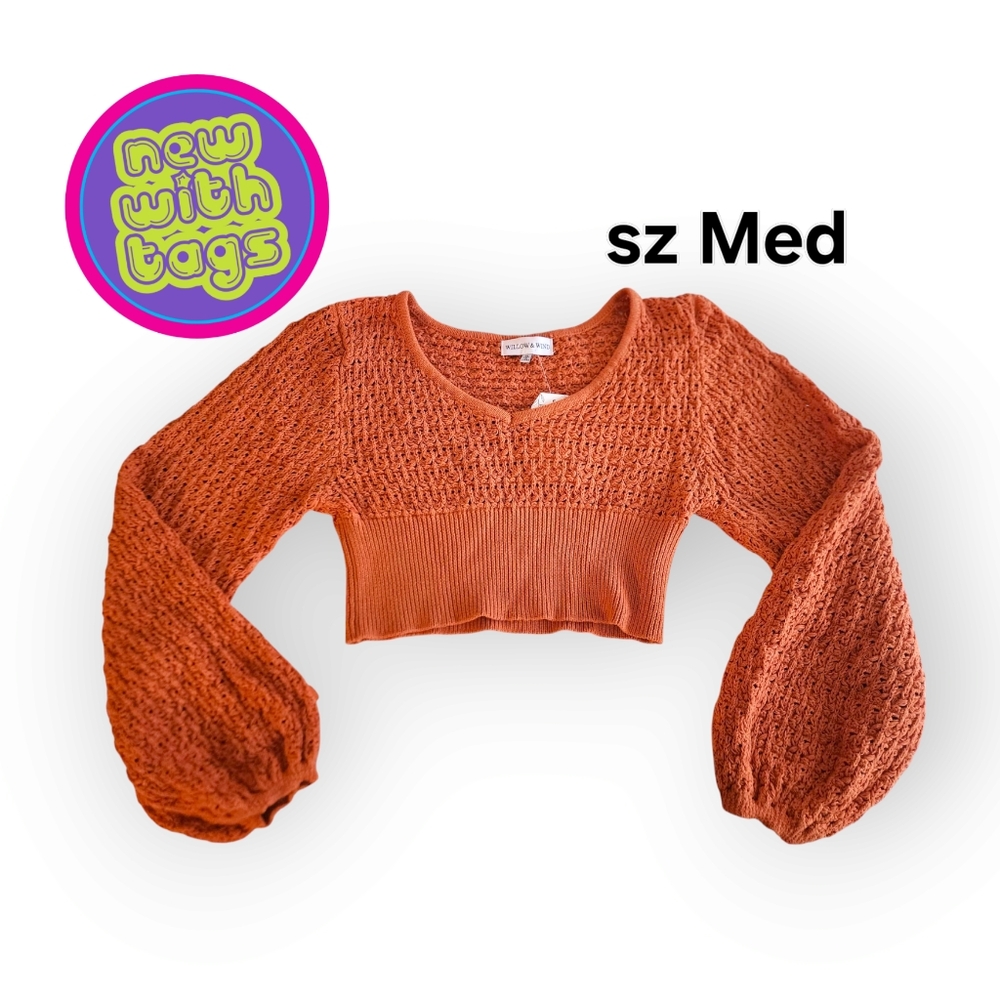 Brand New with Tags Sz Medium Willow & Wind Burnt Orange Cropped Sweater